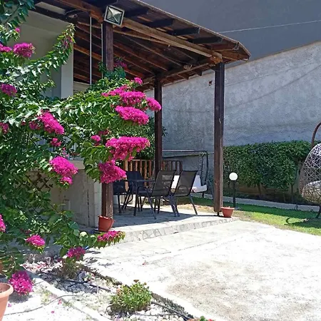 Holiday home Elina House 2