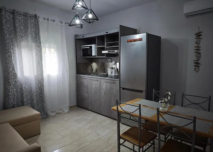 Σπίτι διακοπών Elina House 2